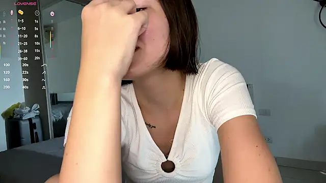 Snapshot of MauritaSpueler chatting on March 2026 08:40:01 AM MauritaSpueler online show from March 2026 08:40:01 AM