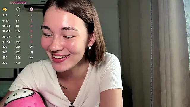 Snapshot of MauritaSpueler chatting on April 2026 11:32:02 PM MauritaSpueler online show from April 2026 11:32:02 PM