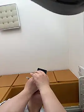 Youyou 12 online show from April 2026 12:22:02 AM