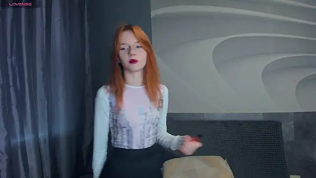 TarynPalek online show from July 2026 07:55:01 AM