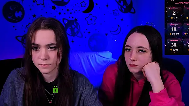 laurenmurrr online show from April 2026 01:04:02 PM