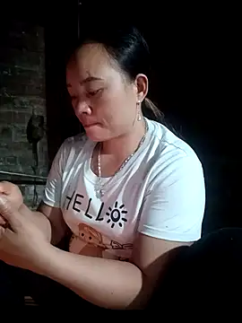 Snapshot of neyney110 chatting on February 2026 09:14:02 AM neyney110 online show from February 2026 09:14:02 AM