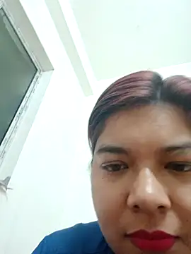 Snapshot of Elie_Hallway chatting on February 2026 07:01:02 PM Elie Hallway online show from February 2026 07:01:02 PM