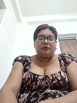 Elie Hallway online show from March 2026 08:03:02 AM