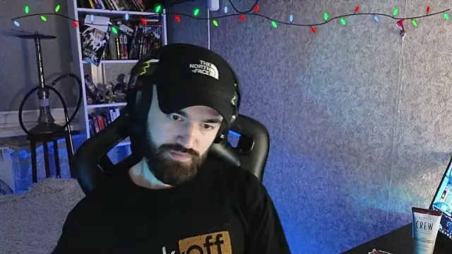 Snapshot of _Mostly_ chatting on February 2026 08:46:02 PM Mostly online show from February 2026 08:46:02 PM