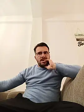 Snapshot of NatanCasad0 chatting on February 2026 11:56:02 PM NatanCasad0 online show from February 2026 11:56:02 PM