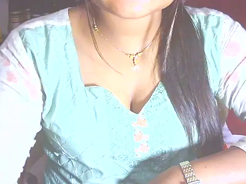 Snapshot of Nusrat_Faria chatting on January 2026 07:11:01 PM Nusrat Faria online show from January 2026 07:11:01 PM