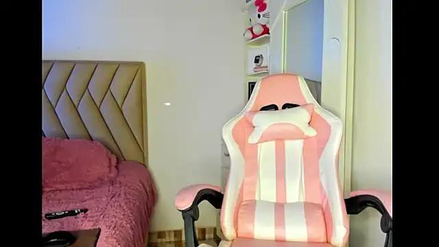 Snapshot of _Cute_gabyyy chatting on February 2026 09:24:01 PM Cute gabyyy online show from February 2026 09:24:01 PM