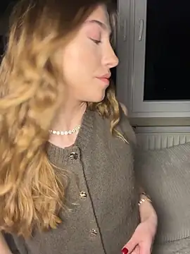 romyxxs online show from March 2026 09:32:02 PM