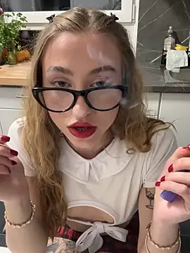 romyxxs online show from March 2026 08:37:01 PM