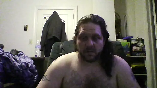 Snapshot of Demon2182 chatting on February 2026 07:00:02 PM Demon2182 online show from February 2026 07:00:02 PM