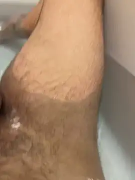 Snapshot of showtimebobby2424 chatting on February 2026 09:46:01 PM showtimebobby2424 online show from February 2026 09:46:01 PM