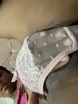 Snapshot of LIA_PARKERR chatting on February 2026 03:17:01 AM LIA PARKERR online show from February 2026 03:17:01 AM