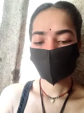 Sonali Bendre online show from April 2026 02:50:02 AM