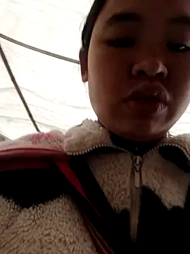 Jyllyy online show from February 2026 03:05:02 AM