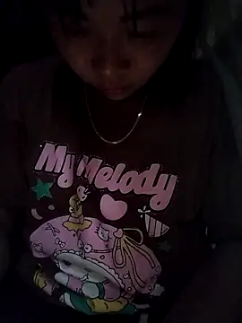 Snapshot of Bella-222 chatting on March 2026 04:18:02 AM Bella-222 online show from March 2026 04:18:02 AM