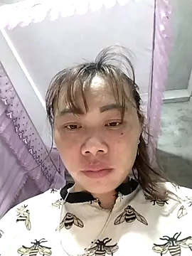 Snapshot of Bella-222 chatting on March 2026 11:47:01 AM Bella-222 online show from March 2026 11:47:01 AM