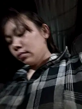 Snapshot of Bella-222 chatting on April 2026 12:14:02 PM Bella-222 online show from April 2026 12:14:02 PM