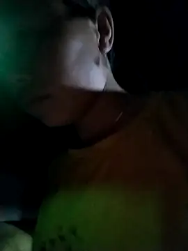 Snapshot of Bella-222 chatting on April 2026 09:26:02 PM Bella-222 online show from April 2026 09:26:02 PM