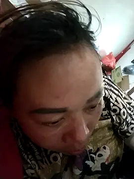 Snapshot of Bella-222 chatting on April 2026 06:09:01 AM Bella-222 online show from April 2026 06:09:01 AM