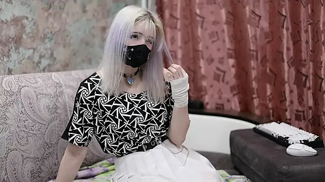 Snapshot of Yunakiss chatting on February 2026 07:58:02 PM Yunakiss online show from February 2026 07:58:02 PM