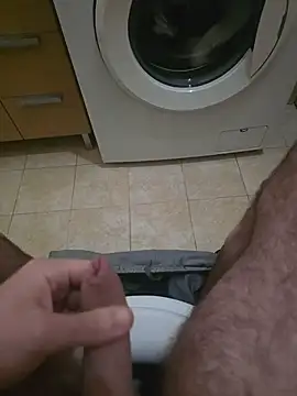 Snapshot of Heyyo3 chatting on February 2026 09:58:01 AM Heyyo3 online show from February 2026 09:58:01 AM