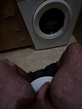 Snapshot of Heyyo3 chatting on February 2026 08:35:02 AM Heyyo3 online show from February 2026 08:35:02 AM