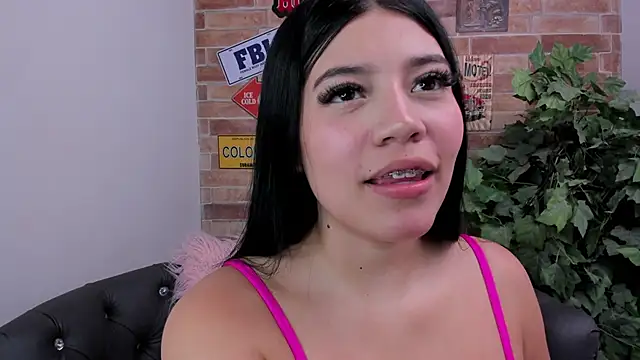 foxy vera online show from March 2026 11:06:02 AM