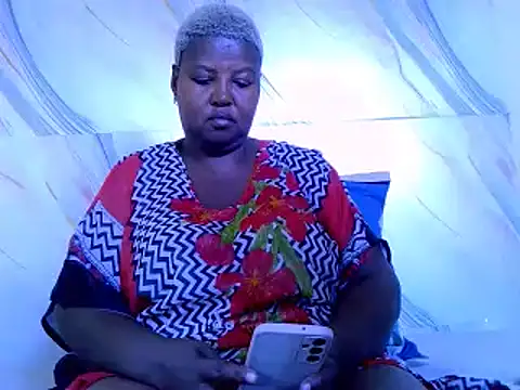 Snapshot of treasure_hunny chatting on February 2026 06:48:02 AM treasure hunny online show from February 2026 06:48:02 AM