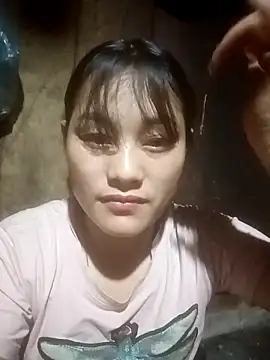 Snapshot of Momo-biki chatting on March 2026 10:05:01 PM Momo-biki online show from March 2026 10:05:01 PM