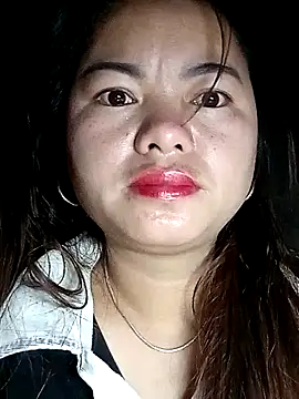 Snapshot of emlylyxinh chatting on February 2026 10:25:02 PM emlylyxinh online show from February 2026 10:25:02 PM