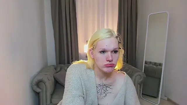 Snapshot of Lollita_Morgan chatting on April 2026 05:19:01 AM Lollita Morgan online show from April 2026 05:19:01 AM