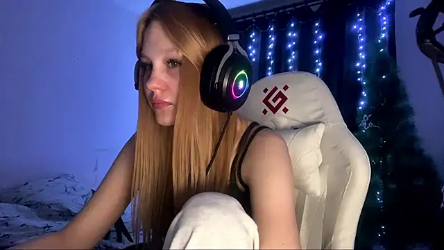 axin burnell online show from February 2026 05:53:02 PM