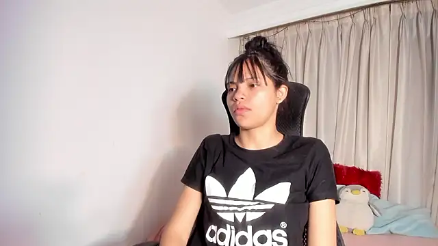 kendall hernandez online show from February 2026 02:20:02 PM