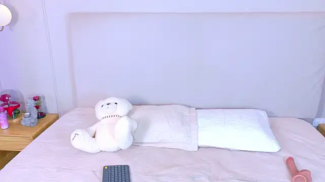 JosselynBrown online show from February 2026 01:14:02 PM