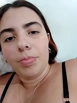 Snapshot of lyss_muller chatting on February 2026 06:55:02 PM lyss muller online show from February 2026 06:55:02 PM