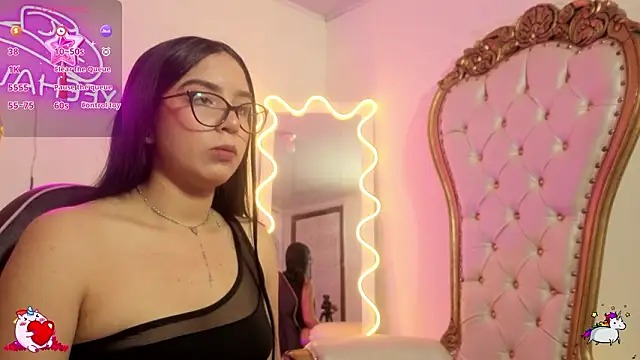 MILAH TAY online show from February 2026 11:40:01 AM