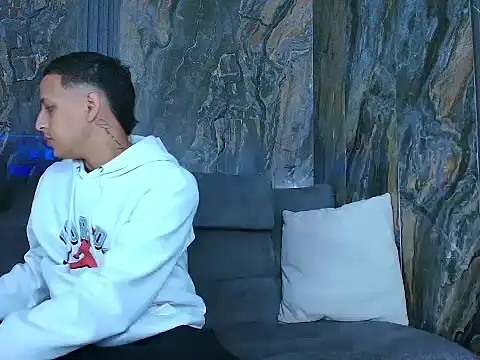 Noah Blackk online show from February 2026 01:23:01 PM