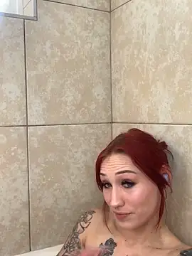 Snapshot of ThornsandHoney chatting on January 2026 08:51:02 PM ThornsandHoney online show from January 2026 08:51:02 PM