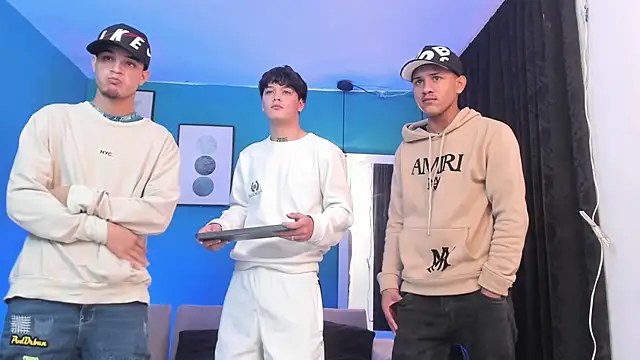 Snapshot of KingOfHeavens_2 chatting on February 2026 05:12:02 AM KingOfHeavens 2 online show from February 2026 05:12:02 AM