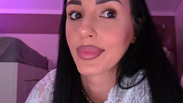 hayleybabe4 online show from April 2026 08:25:02 PM