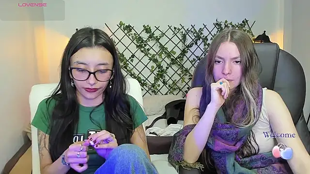 Snapshot of nana__rousse chatting on February 2026 12:48:02 AM nana rousse online show from February 2026 12:48:02 AM