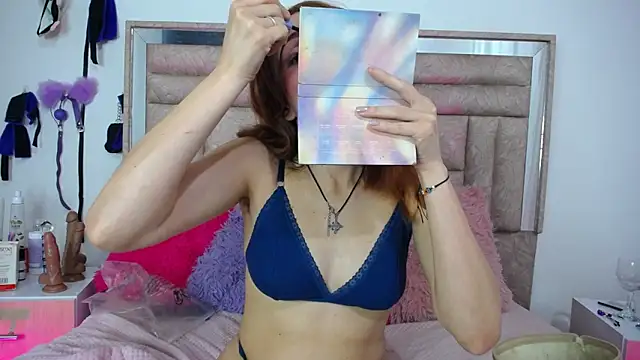 Bombom Lux online show from March 2026 04:17:02 AM