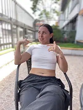 ArianaDominguez Pink online show from February 2026 04:13:01 PM