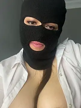 maryam-6 online show from March 2026 02:04:02 AM