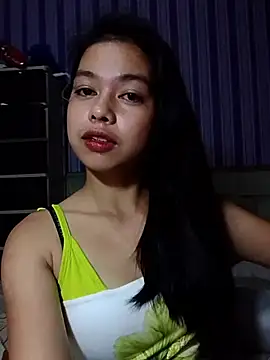 Snapshot of Heavens_night04 chatting on June 2026 12:53:02 PM Heavens night04 online show from June 2026 12:53:02 PM