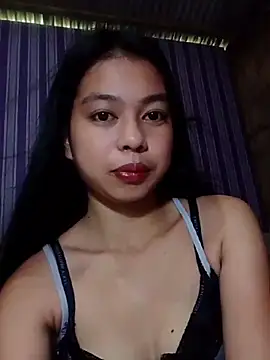 Snapshot of Heavens_night04 chatting on July 2026 01:27:01 AM Heavens night04 online show from July 2026 01:27:01 AM