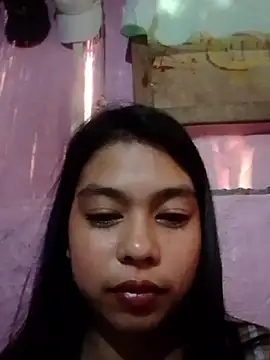 Snapshot of Heavens_night04 chatting on July 2026 03:23:01 AM Heavens night04 online show from July 2026 03:23:01 AM
