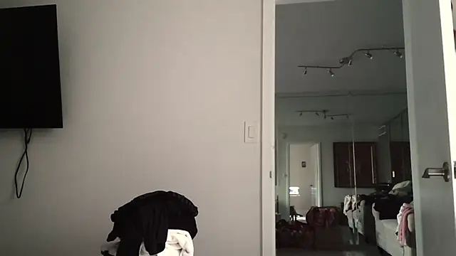 AlexisKayx online show from April 2026 11:38:02 PM