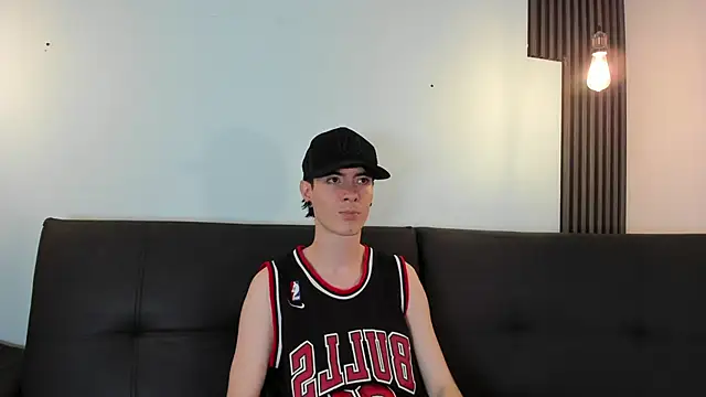 Lio      online show from February 2026 01:50:01 AM